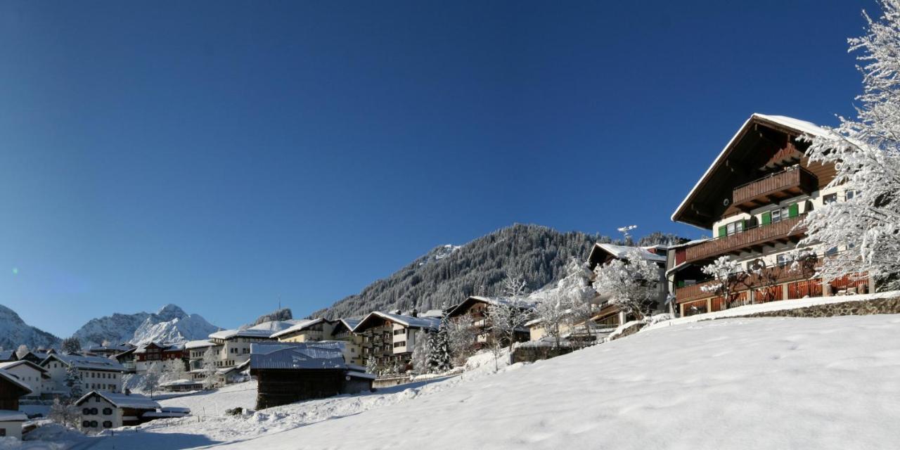 Hotel Adler Garni Hirschegg  Extérieur photo