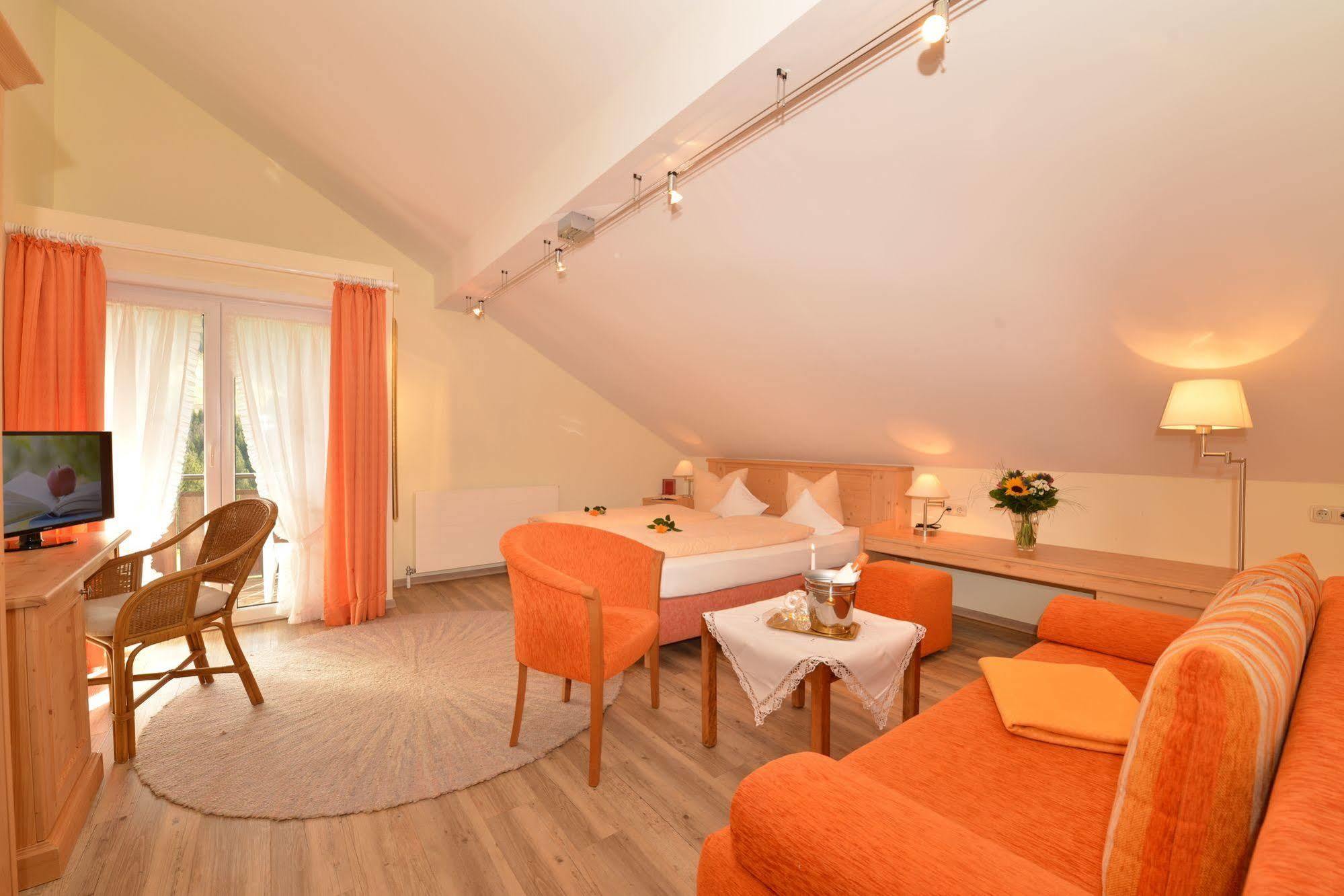 Hotel Adler Garni Hirschegg  Extérieur photo