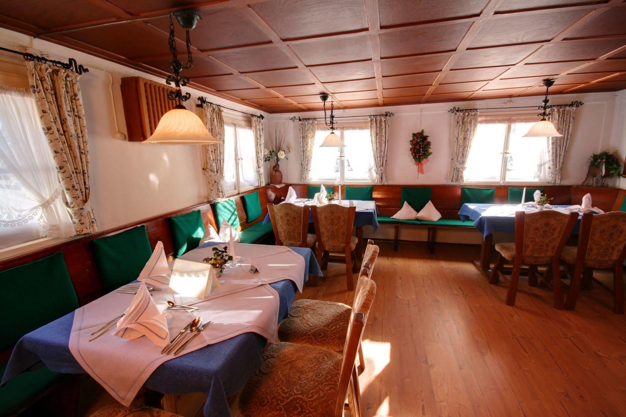 Hotel Adler Garni Hirschegg  Extérieur photo